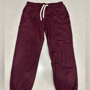 Vuori super soft joggers size xs